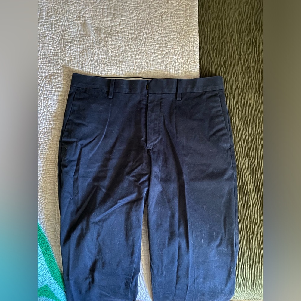 Men's Banana Republic chino pants
